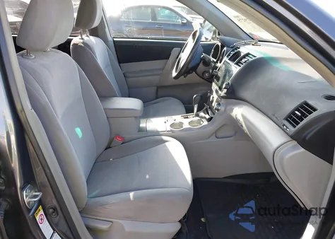 2012 Toyota Highlander Base V6 from USA, damaged, VIN 5TDBK3EHXCS100773